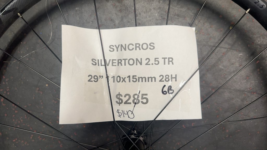Syncros Silverton 2.5 TR 29" Front MTB Wheel - 110x15mm Boost