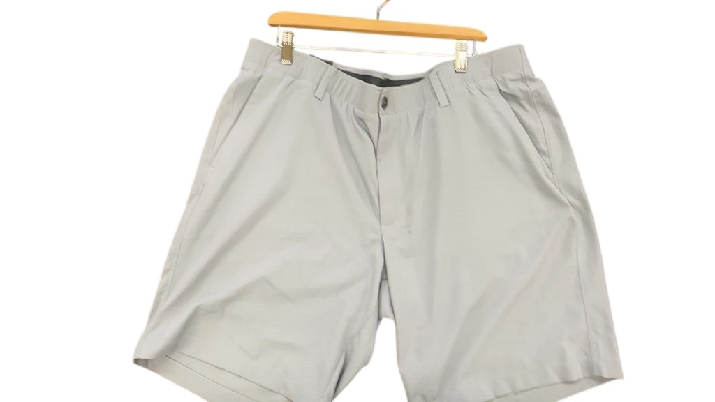 Under Armour HeatGear Golf Shorts Grey New With Tags Size 42 - image 1
