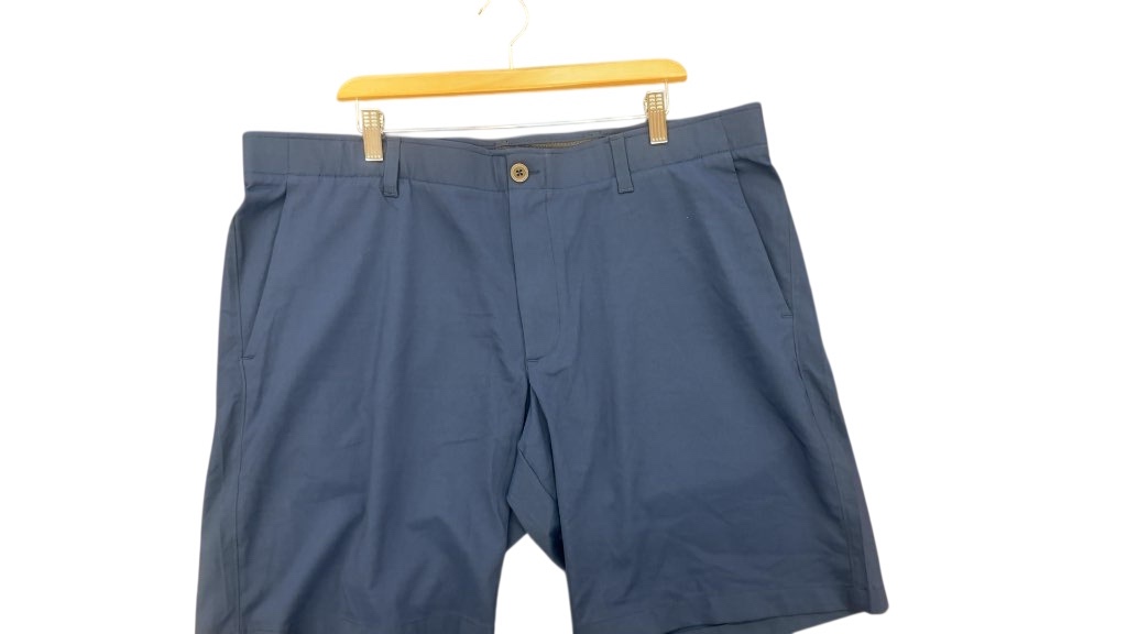 Under Armour HeatGear Golf Shorts Navy Blue New With Tags Size 42 - image 1