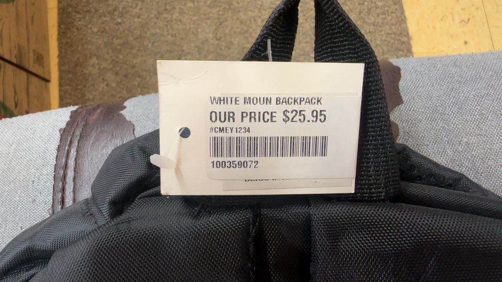 White Mountain Backpack CMEY1234 Good Condition Black