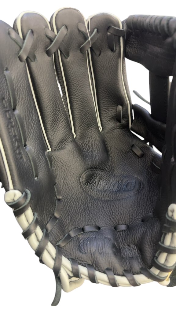 Wilson Baseball Glove A500 All Position LHT New 11.5"
